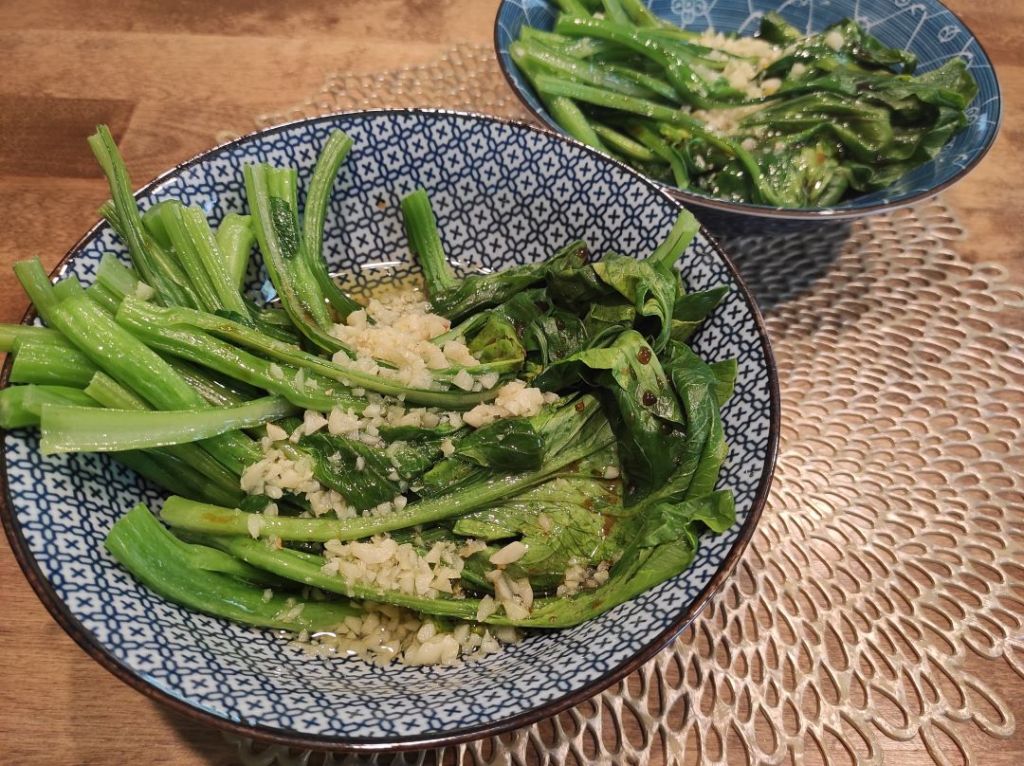 U Choy Sum with Garlic&nbsp;Oil